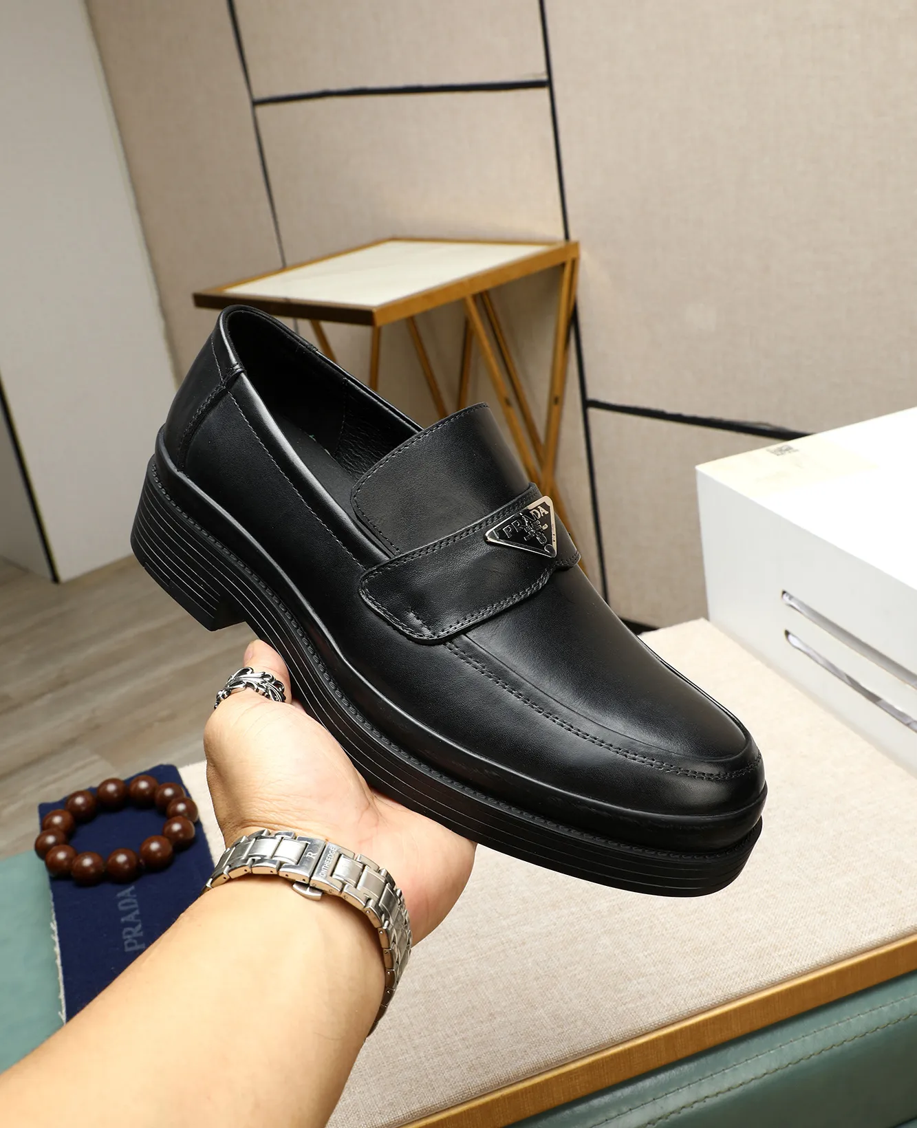 Men's men's shoes 💰540 (water-dyed cow leather) 📛📛PRADA high-end counter's latest formal business leather shoes 👔original and highest quality! Imported from Italy 🇮🇹 first-layer calfskin fabric ➕ cowhide lining Original outsole Formal size: 38➖44 (45 customized)